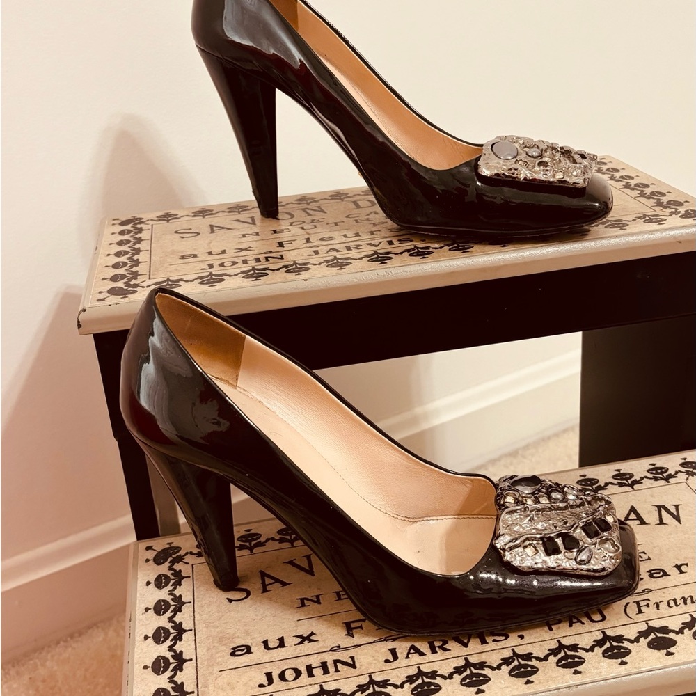 Black Patent Prada Pumps.8.5